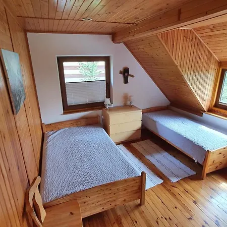 Eve Деревянный коттедж